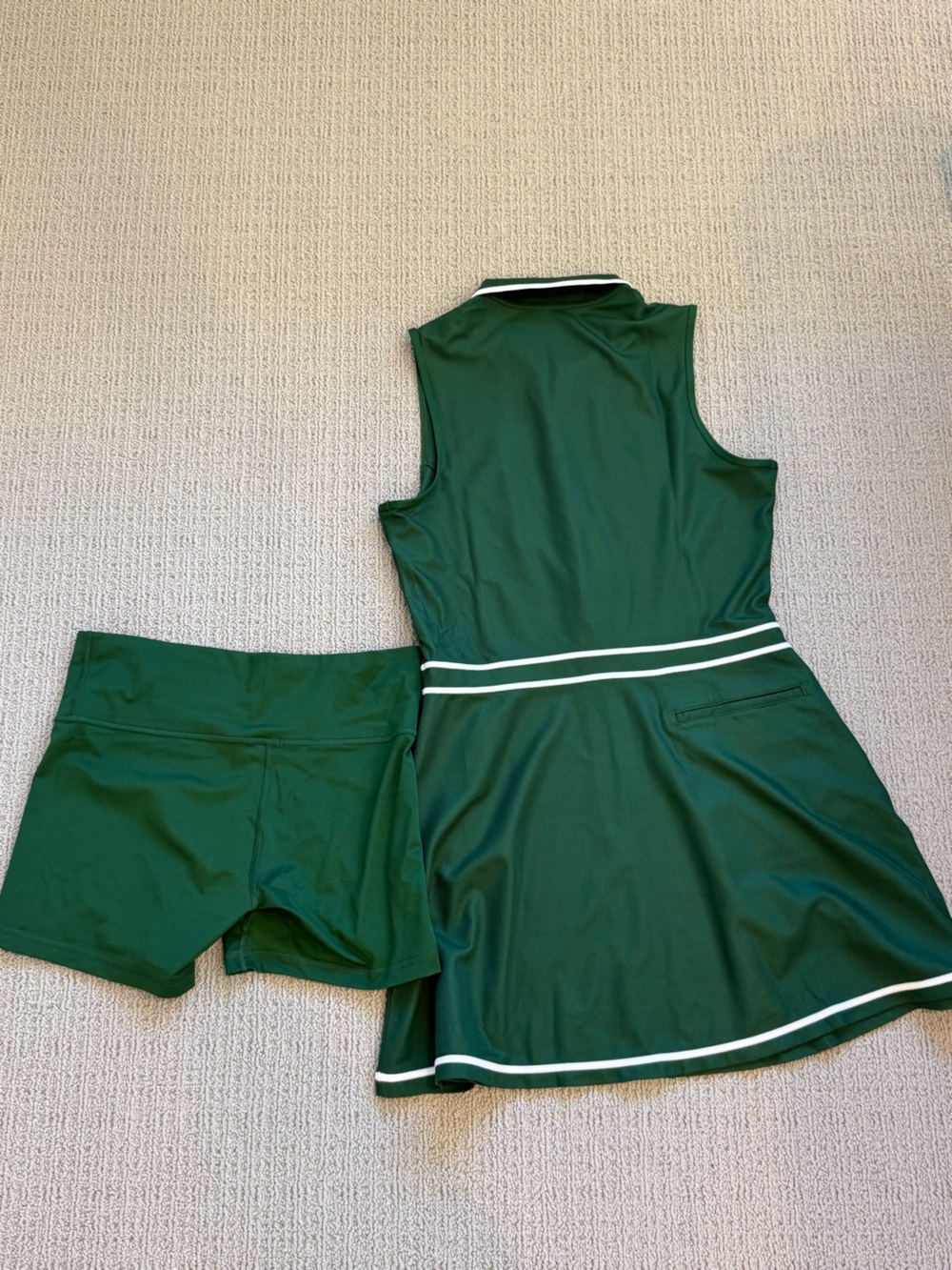 Lacoste Women’s Ultra Dry Heritage Trim Golf Dress - size 42 (XL) - Picture 2 of 3
